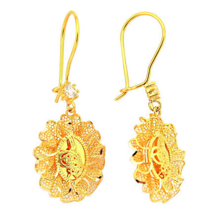 Sallantılı gösterişli küpe 